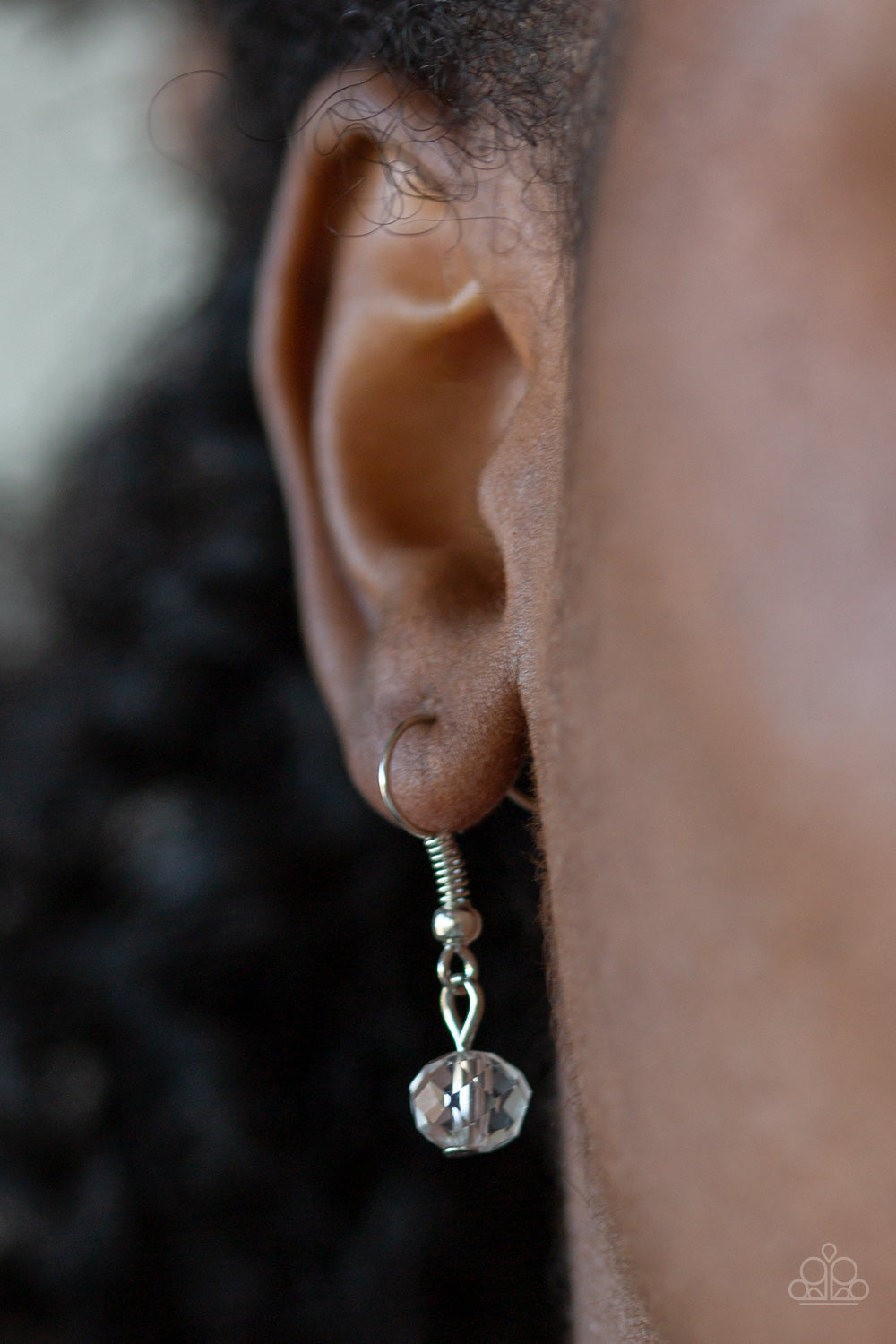 Downstage Dazzle - White Necklace Set