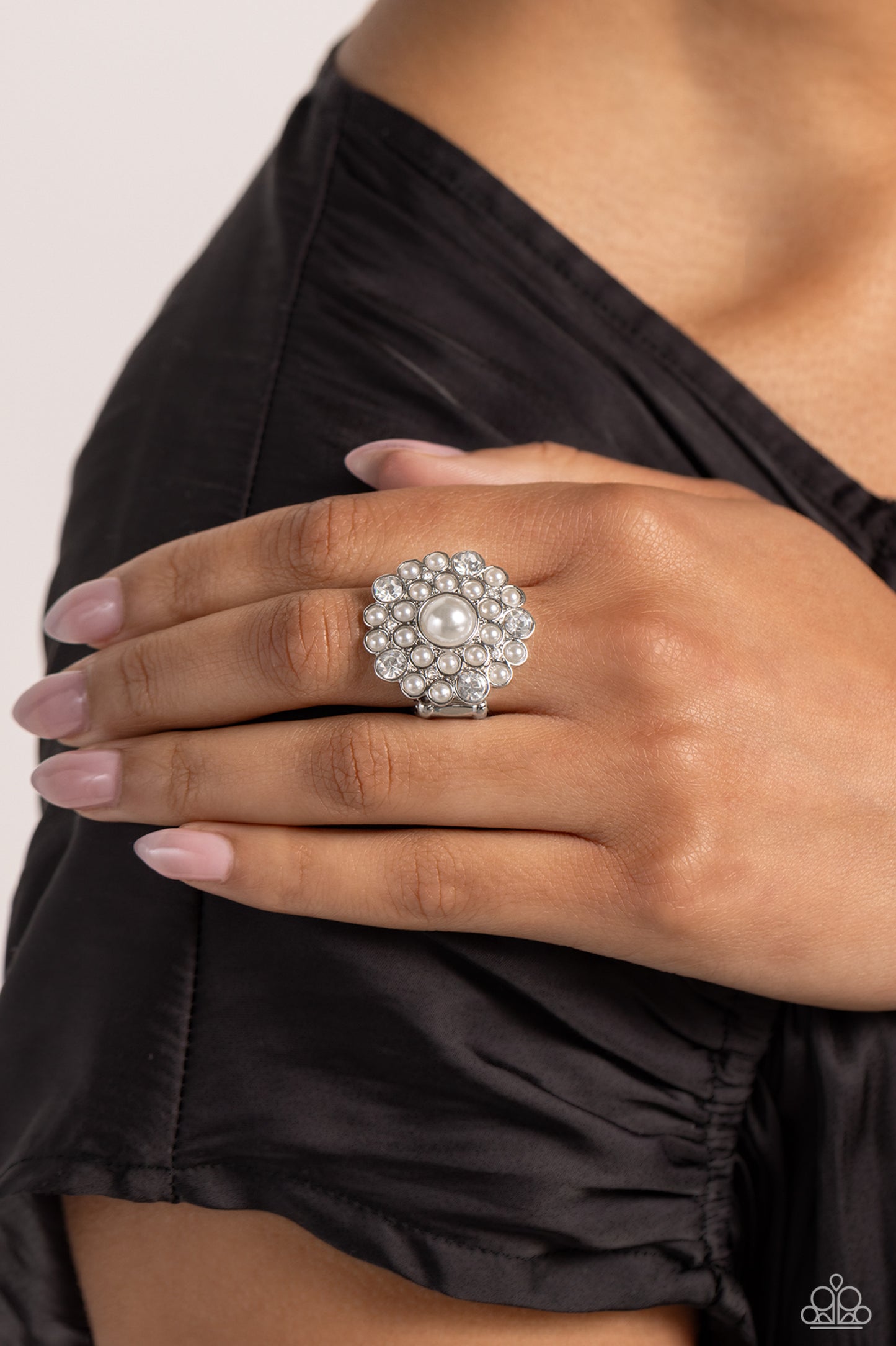 Gatsby Gait - White Rings