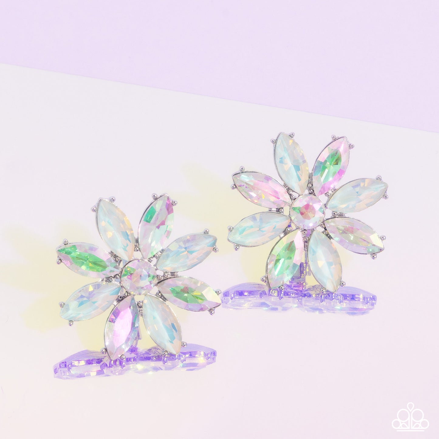 Maiden Makeover - Green Earrings (Clip-on)