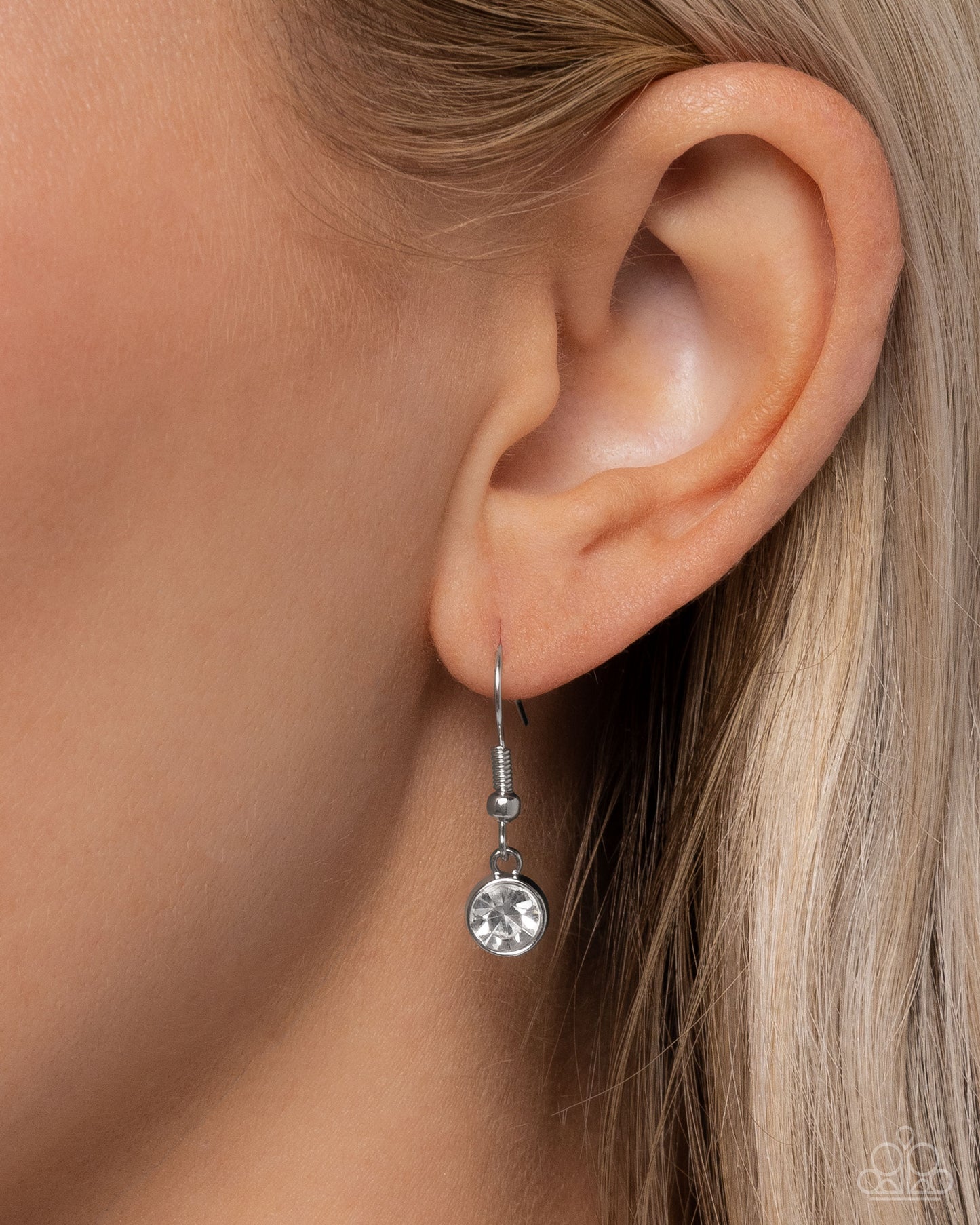 Brilliant Belonging - White Necklace Set