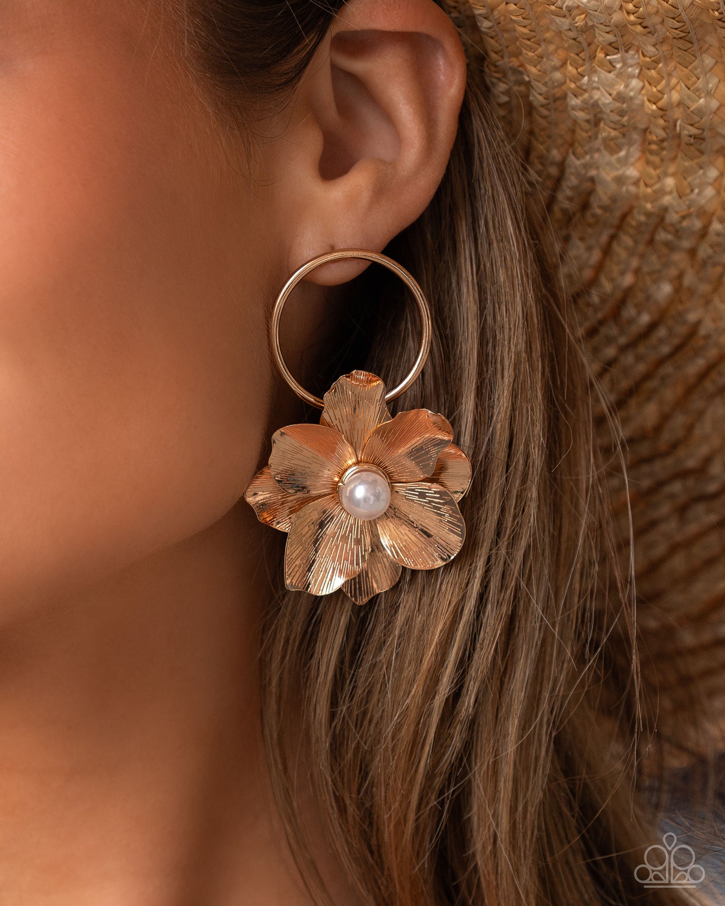 Backyard Bling - Gold Earrings