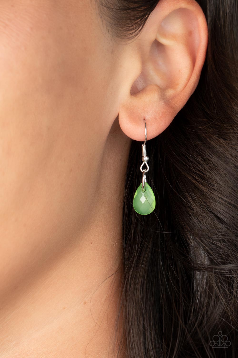 Crystal Cabaret - Green Necklace Sets