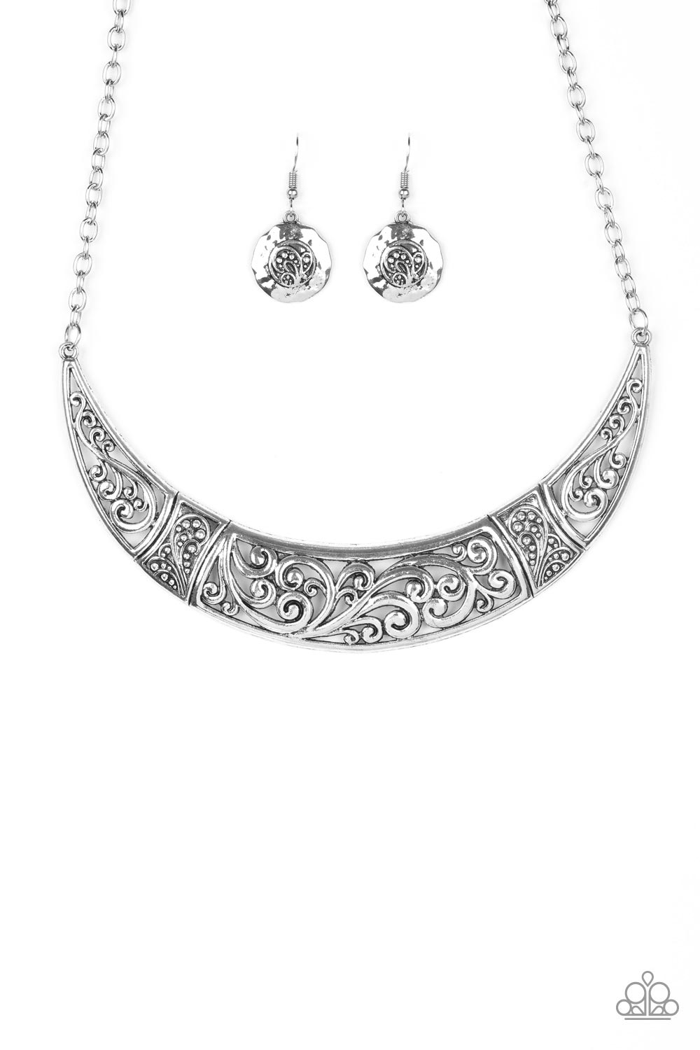 Bull In A China Shop - Silver Necklace Set
