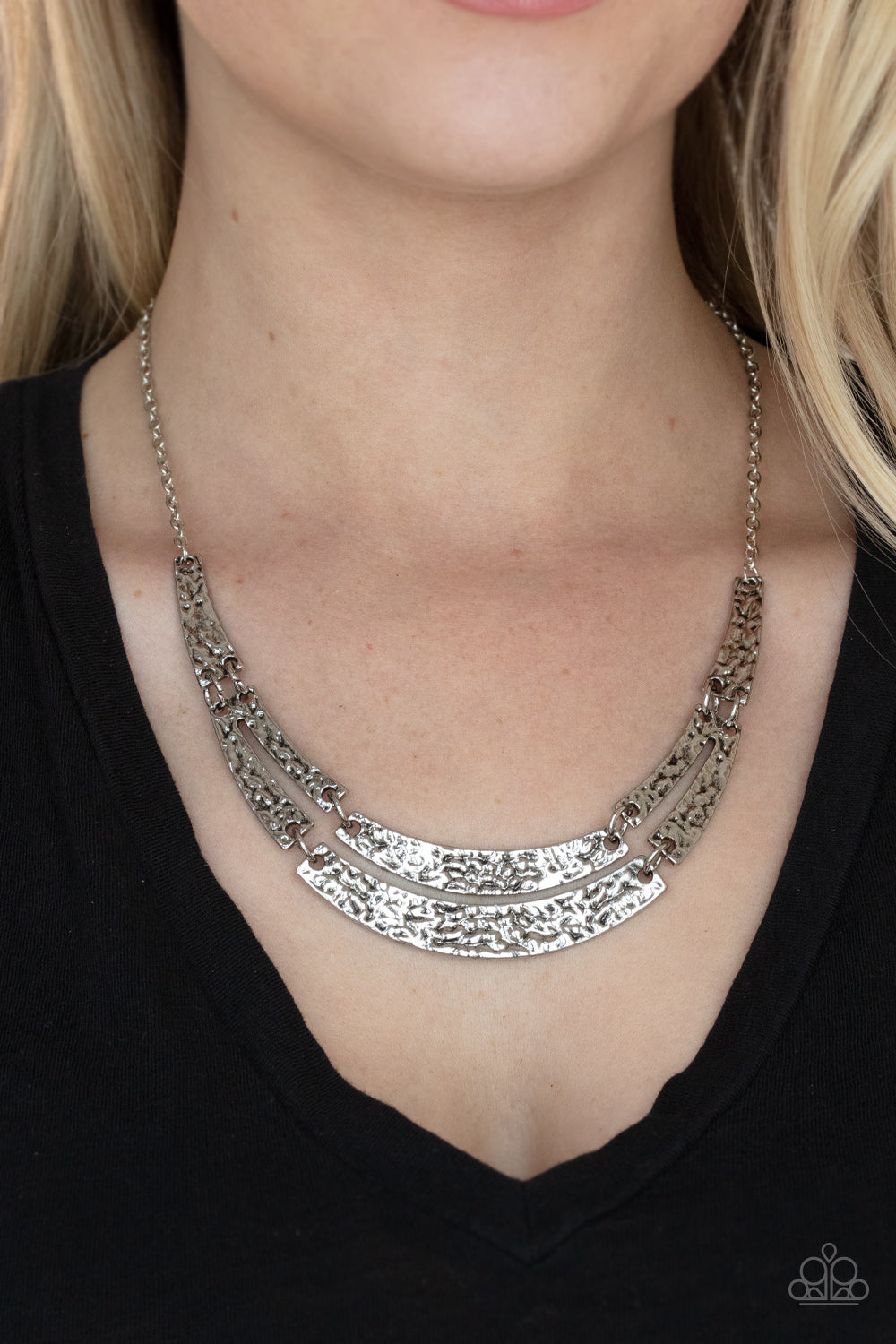 Stick To The ARTIFACTS - Silver Necklace Sets
