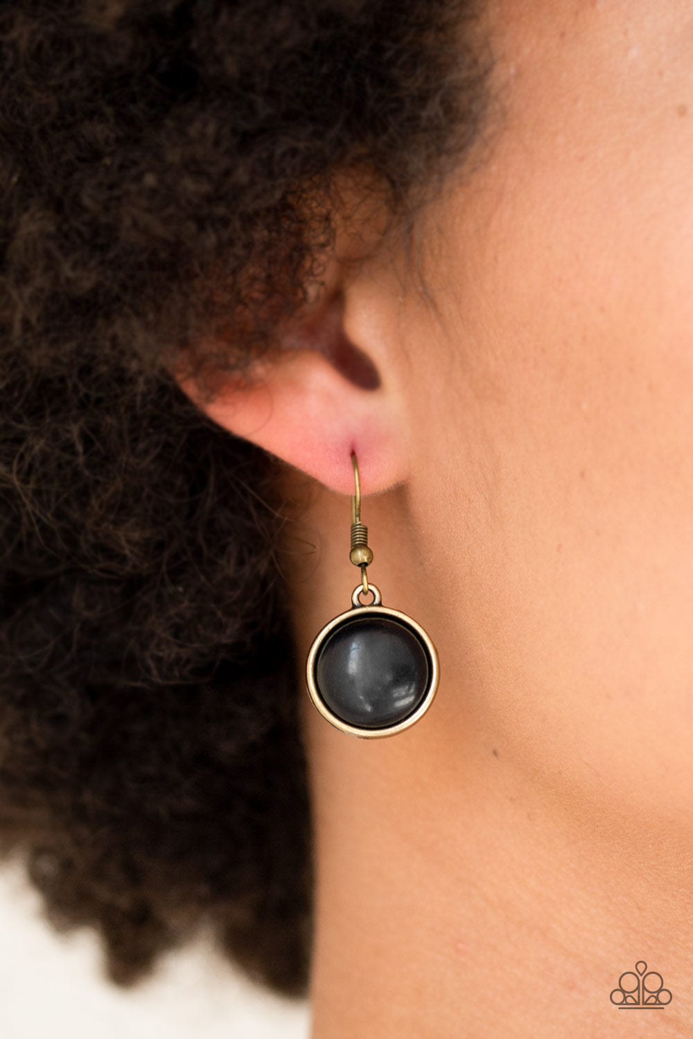 Cougar - Brass Necklace Set