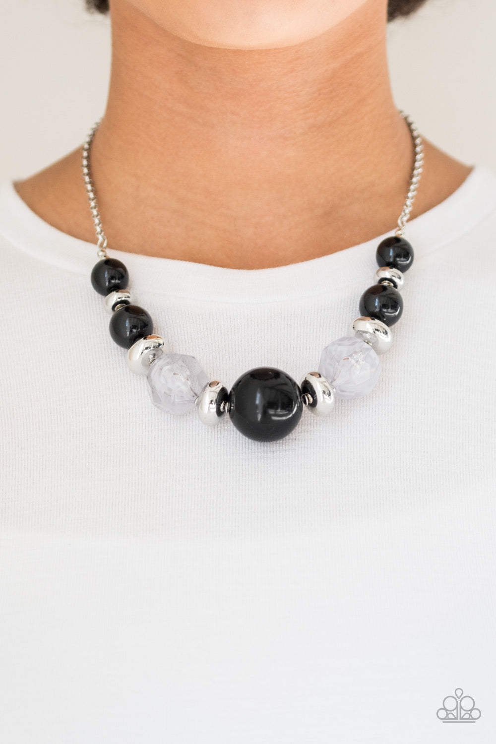 Daytime Drama - Black Necklace Set