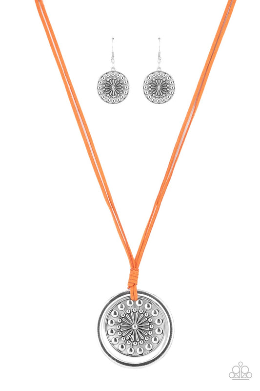 One MANDALA Show - Orange Necklace Set