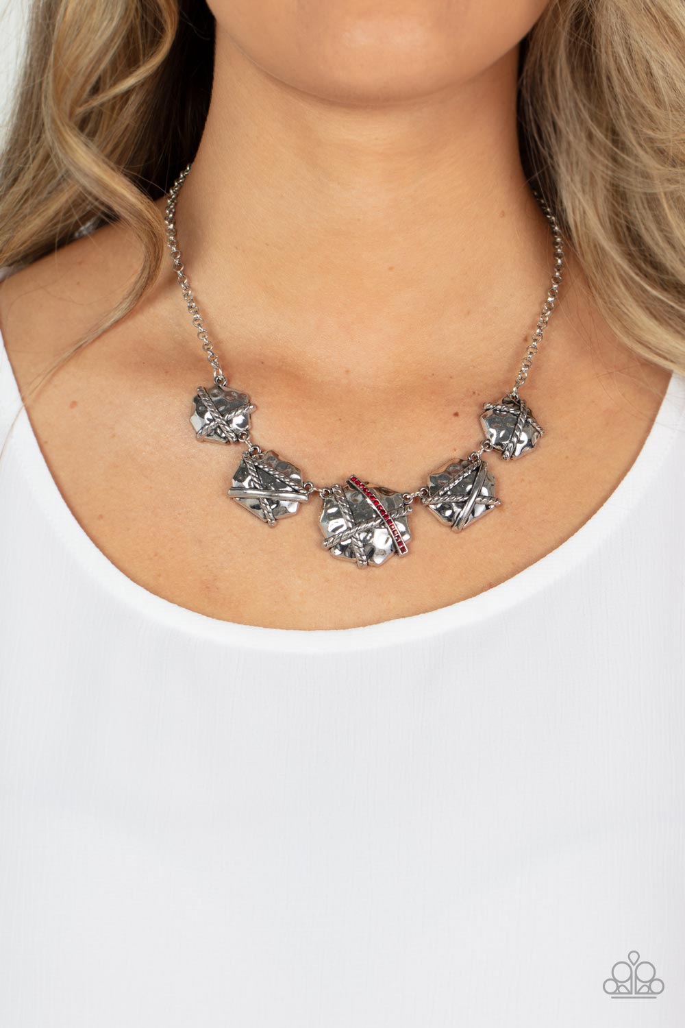 Keep Guard - Red Necklace Set